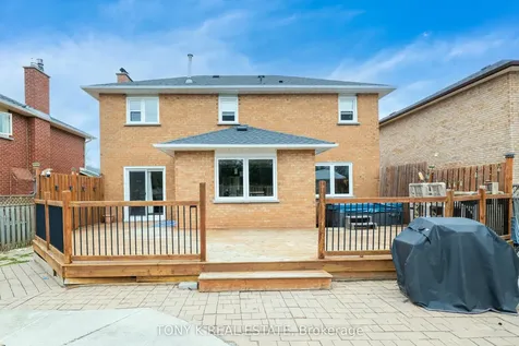 27 Ingleborough Drive Whitby ON L1N 8J9