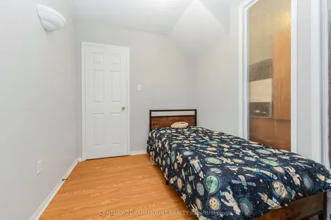 200 Mclevin Avenue Toronto ON M1B 6C6