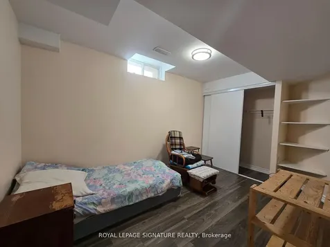 2480 Earl Grey Avenue Pickering ON L1X 0B9