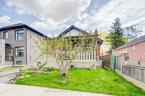 17 Arden Crescent Toronto ON M1L 3R6
