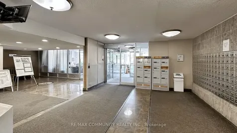 2050 Bridletowne Circle Toronto ON M1W 2V5