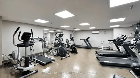 2050 Bridletowne Circle Toronto ON M1W 2V5