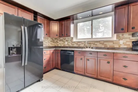 140 Michael Boulevard Whitby ON L1N 5Z2