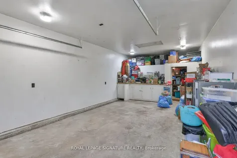 8 Wolcott Avenue Toronto ON M1L 4K1