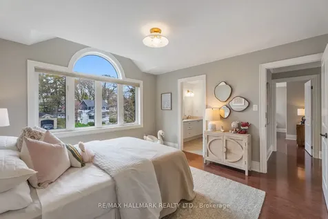 15 Birchcliff Avenue Toronto ON M1N 3C5