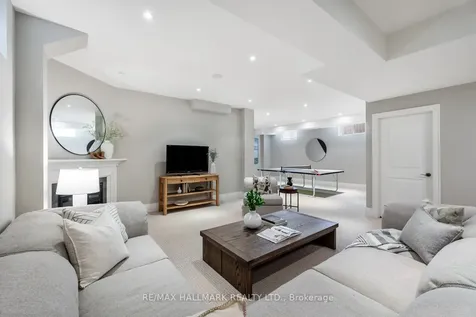 15 Birchcliff Avenue Toronto ON M1N 3C5