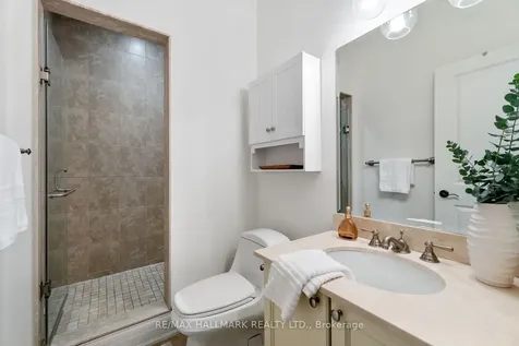 15 Birchcliff Avenue Toronto ON M1N 3C5