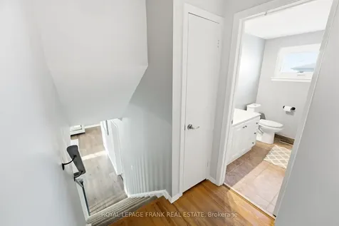 489 Crestwood Drive Oshawa ON L1G 2R4