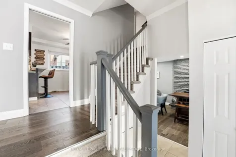 489 Crestwood Drive Oshawa ON L1G 2R4