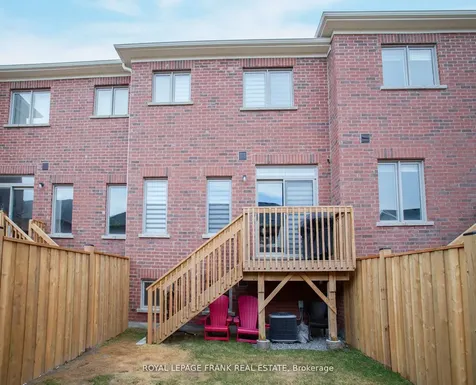 89 North Garden Boulevard Scugog ON L9L 0E1