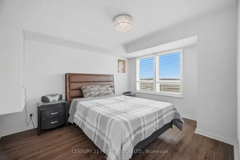 1235 Bayly Street Pickering ON L1W 1L7