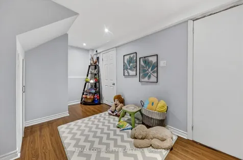 47 Radford Drive Ajax ON L1T 2G5