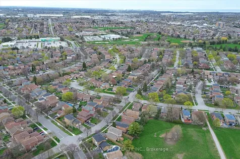 47 Radford Drive Ajax ON L1T 2G5