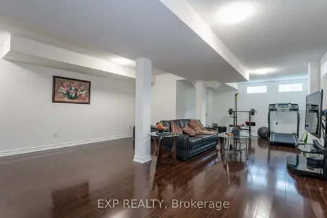 29 Michaelman Road Ajax ON L1S 0C9