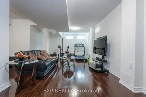 29 Michaelman Road Ajax ON L1S 0C9