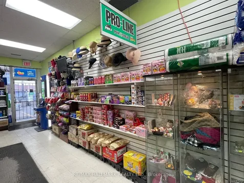 4820 Sheppard Avenue East Avenue Toronto ON M1S 5M8