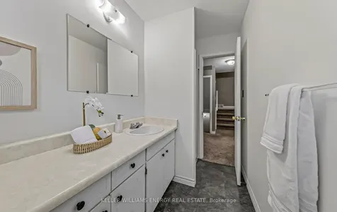 227 Durham Street Oshawa ON L1J 5R2
