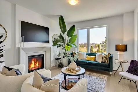 118 Whitehand Drive Clarington ON L1B 0W1