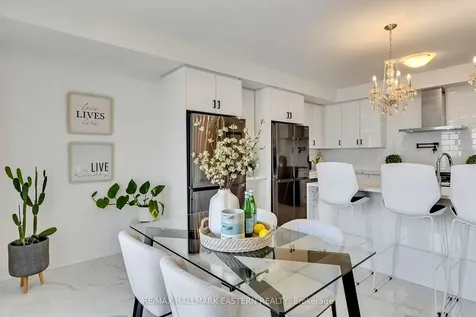 118 Whitehand Drive Clarington ON L1B 0W1