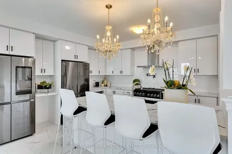 118 Whitehand Drive Clarington ON L1B 0W1