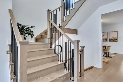 118 Whitehand Drive Clarington ON L1B 0W1