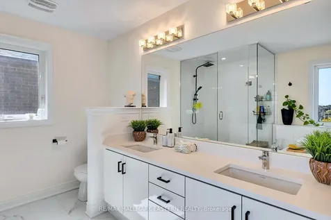 118 Whitehand Drive Clarington ON L1B 0W1