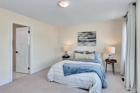 118 Whitehand Drive Clarington ON L1B 0W1