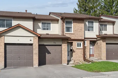 1330 Trowbridge Drive Oshawa ON L1G 7L1