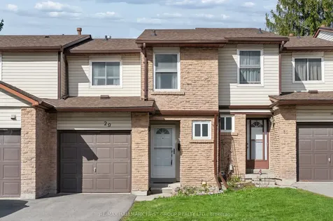 1330 Trowbridge Drive Oshawa ON L1G 7L1