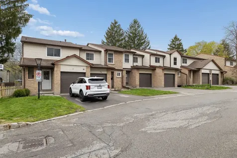1330 Trowbridge Drive Oshawa ON L1G 7L1