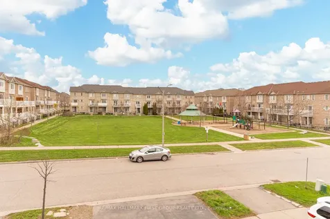 144 Bayly Street W Ajax ON L1S 0C3