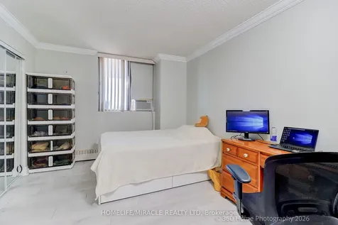 3380 Eglinton Avenue E Toronto ON M1J 3L6