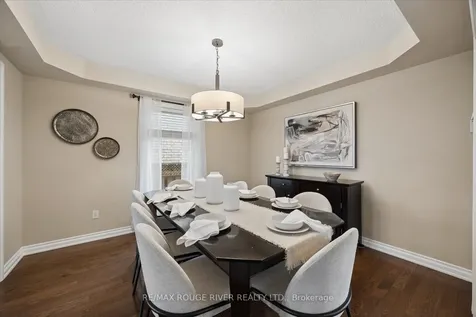 25 Medland Avenue Whitby ON L1P 1S1