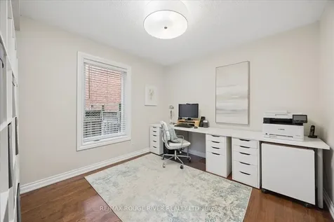 25 Medland Avenue Whitby ON L1P 1S1