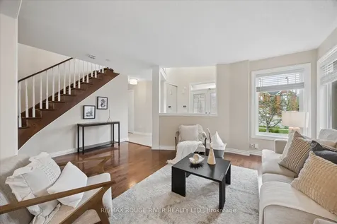 25 Medland Avenue Whitby ON L1P 1S1
