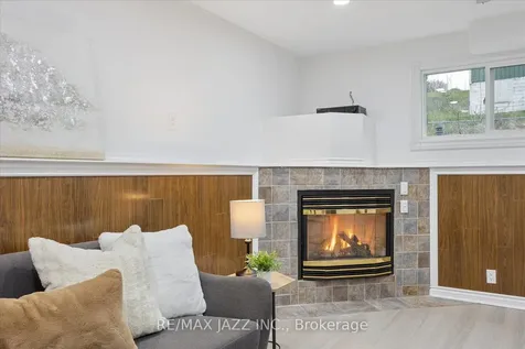 14 Penfound Drive Clarington ON L1C 4C5