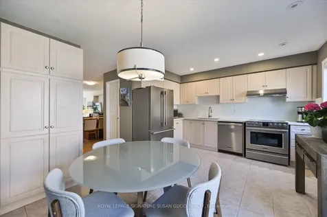 4 Blair Street Toronto ON M4B 3N6