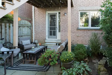 4 Blair Street Toronto ON M4B 3N6