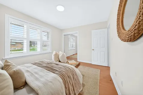 50 Gilroy Drive Toronto ON M1P 1Z9