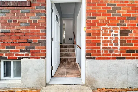 50 Gilroy Drive Toronto ON M1P 1Z9