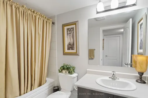 2500 Hill Rise Court Oshawa ON L1L 0M6