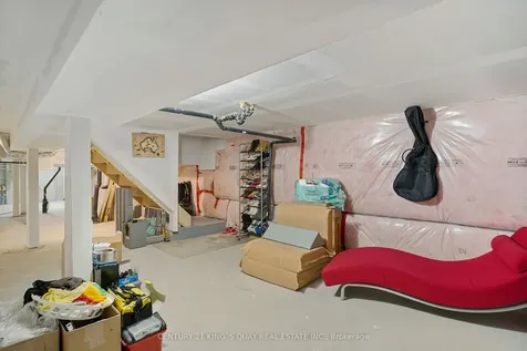 2500 Hill Rise Court Oshawa ON L1L 0M6