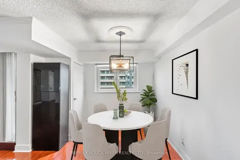 40 Chichester Place Toronto ON M1T 3R6