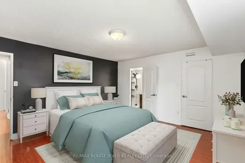 40 Chichester Place Toronto ON M1T 3R6