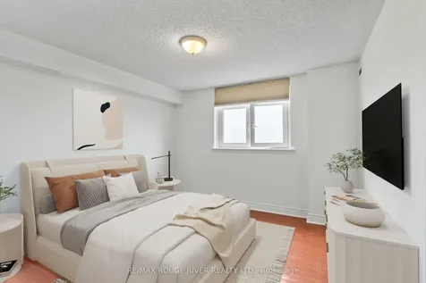 40 Chichester Place Toronto ON M1T 3R6