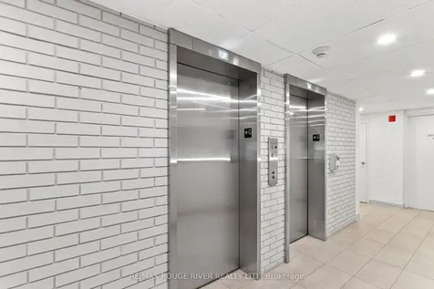 40 Chichester Place Toronto ON M1T 3R6