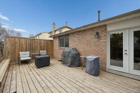 56 Longstaff Drive Ajax ON L1S 5J7