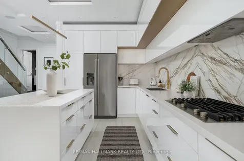 3 Judith Drive Toronto ON M4J 2R8