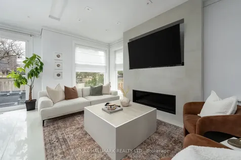 3 Judith Drive Toronto ON M4J 2R8