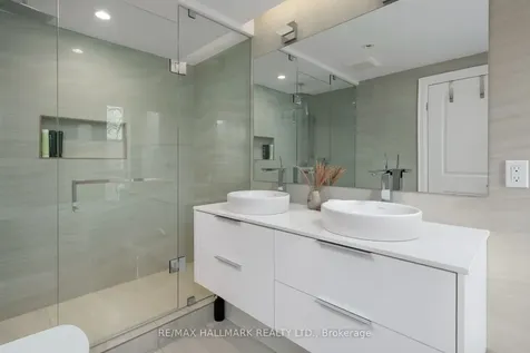 3 Judith Drive Toronto ON M4J 2R8